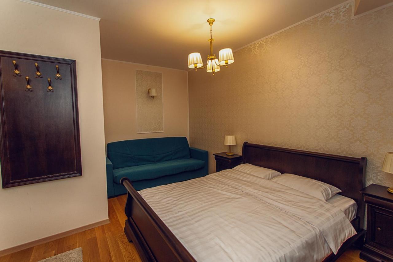 Vila Imperial Bed & Breakfast ซินายา ภายนอก รูปภาพ
